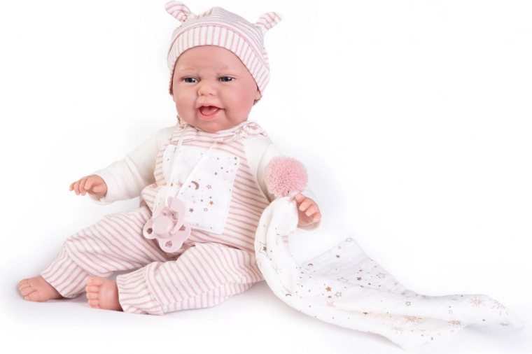 Detailne näojoonte ja tarvikute teostus