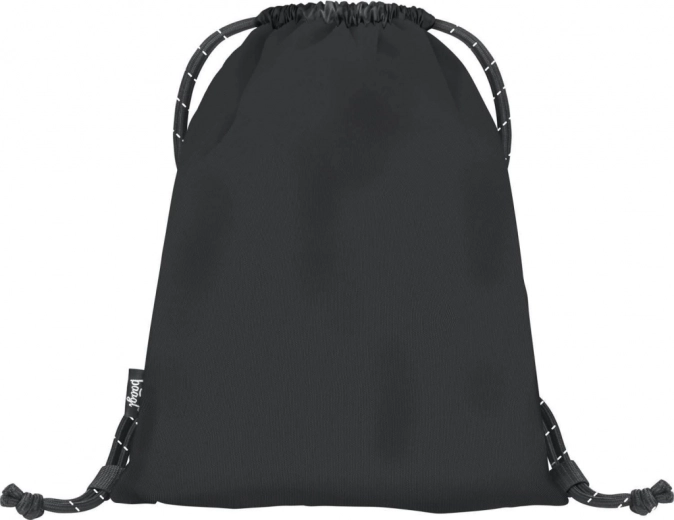Sturdy cords and comfortable carrying