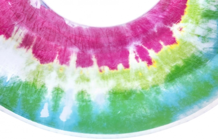 Tie-Dye stiilis disain