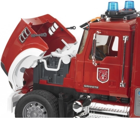 Avatavad osad ja detailne mootor