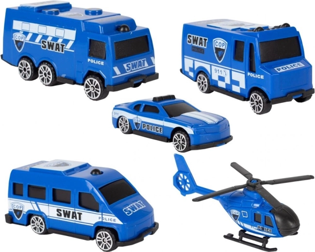 Politseiaktsioon sõidukite ja helikopteriga