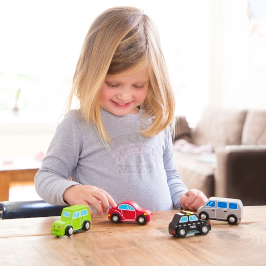 Encourages imaginative play