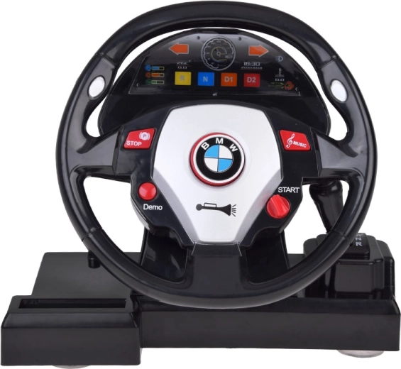 Realistlik rool helide ja tuledega