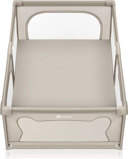 Terasest torudest konstruktsioon