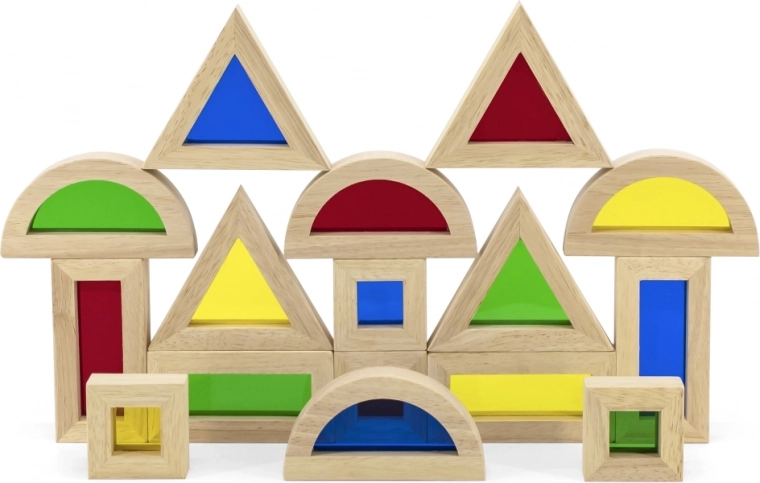 Läbipaistvad värvilised aknad valgusega mängimiseks