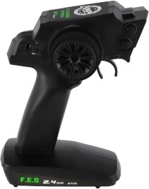 Kuni 40 km/h ja täpne 2,4 GHz juhtimine