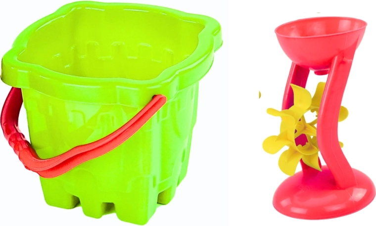 castle-shaped bucket for big builds