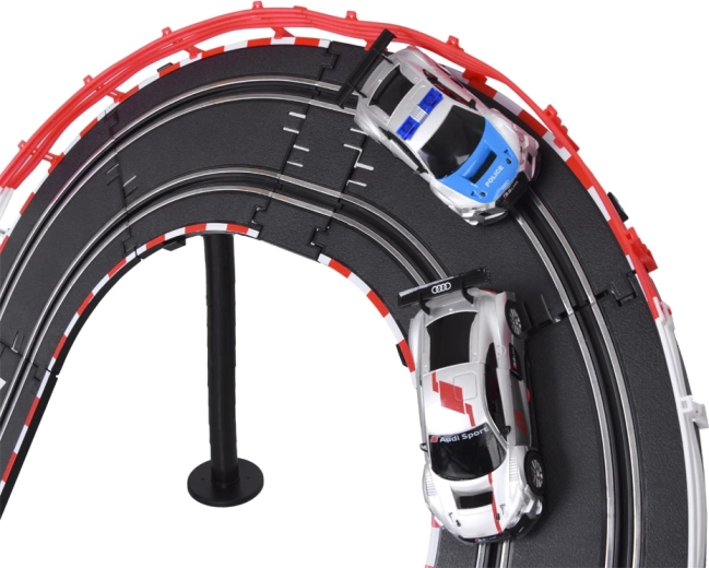 Litsentseeritud AUDI võidusõiduautod