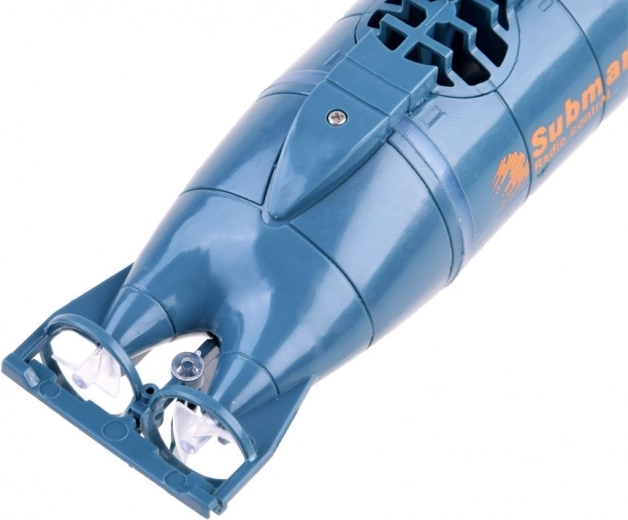 Sukeldumine ja pinnaletõus käsu peale